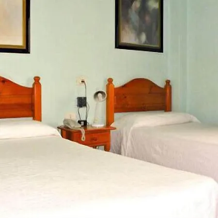 Hotel Tanausu 3*